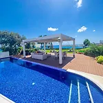 Erato Seafront Luxury *