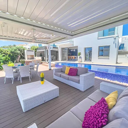 Erato Seafront Luxury Protaras