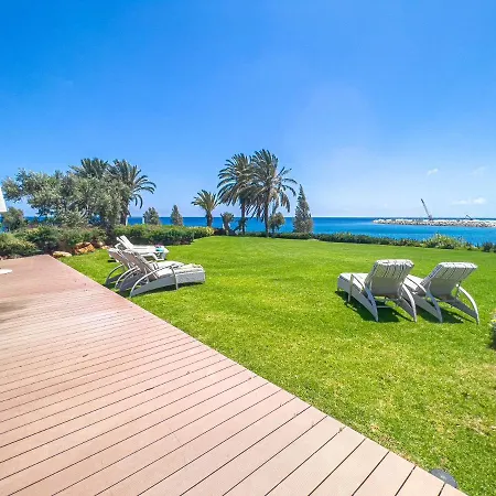 Erato Seafront Luxury