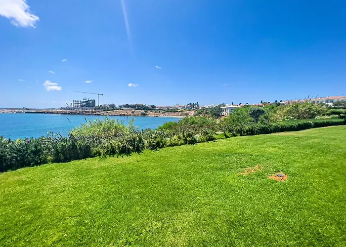 Erato Seafront Luxury * Protaras