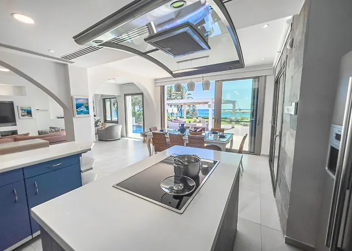 Erato Seafront Luxury